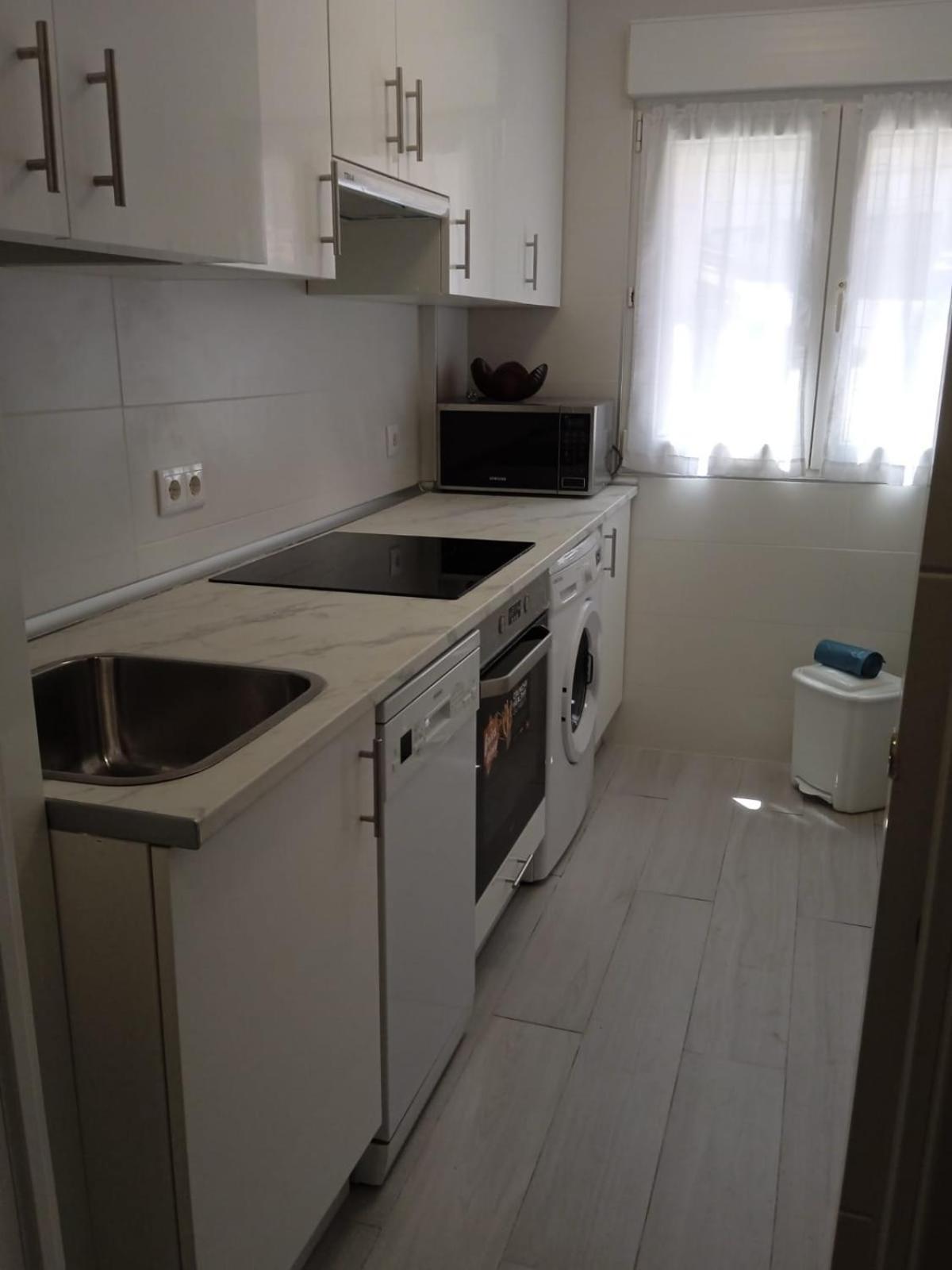Nuevo! Cerca De Playas Apartamento *