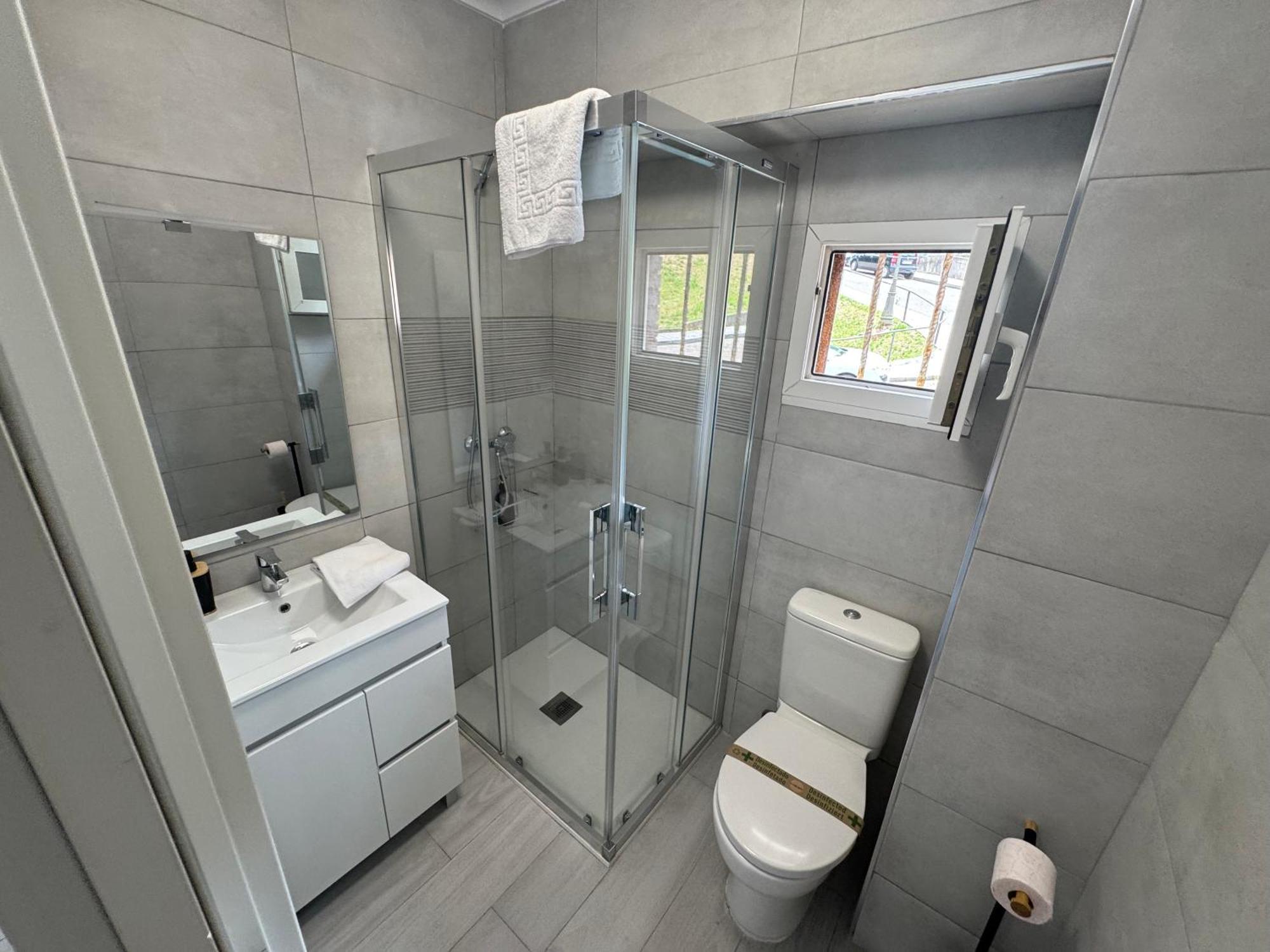 Nuevo! Cerca De Playas Apartment Santander